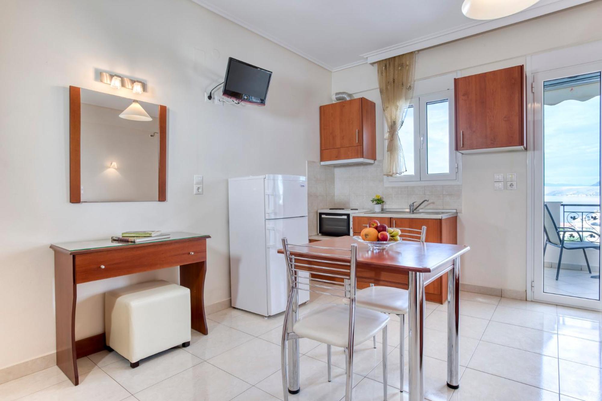 Niovi Luxury Apartments Лутра-Эдипсу Экстерьер фото