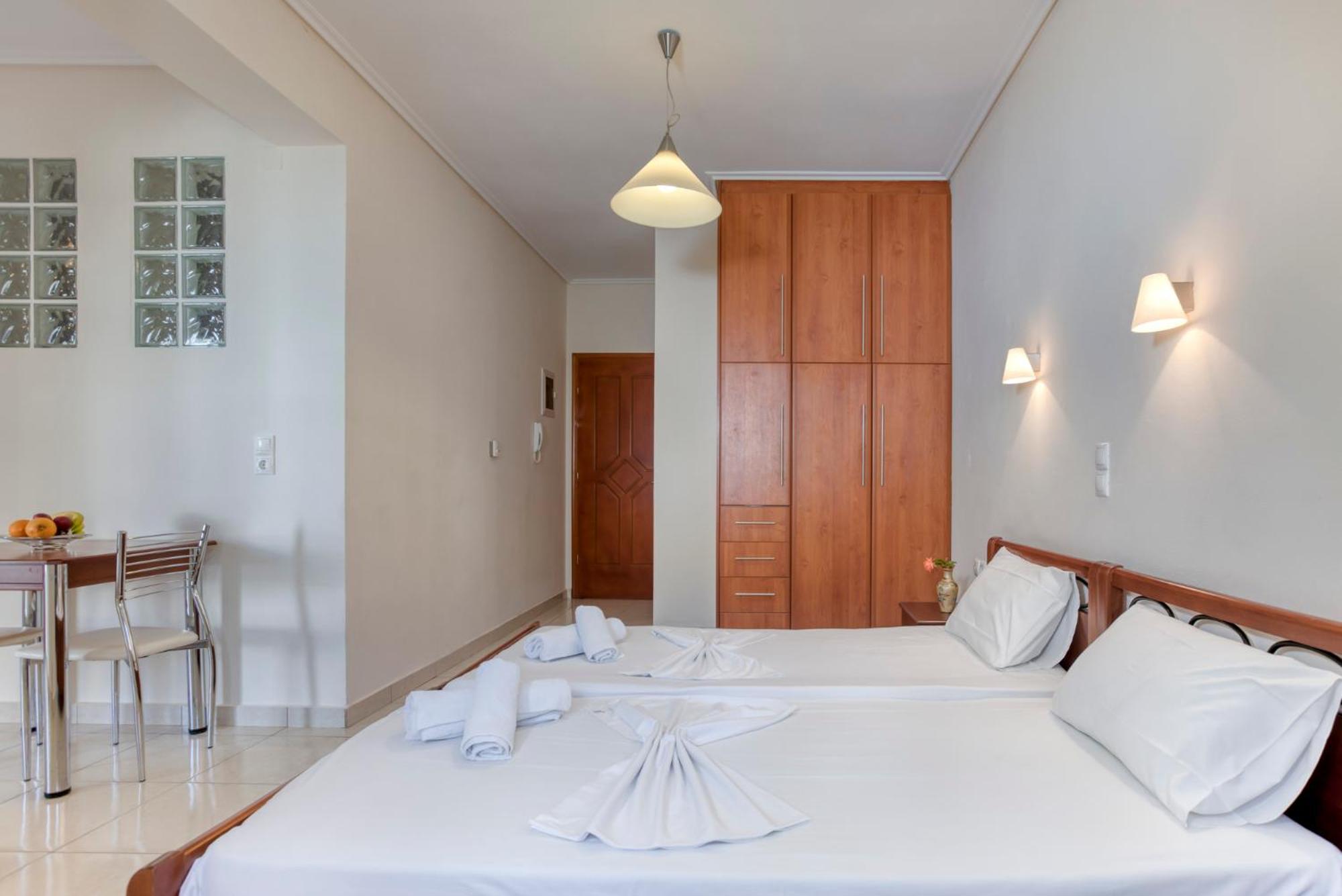 Niovi Luxury Apartments Лутра-Эдипсу Экстерьер фото