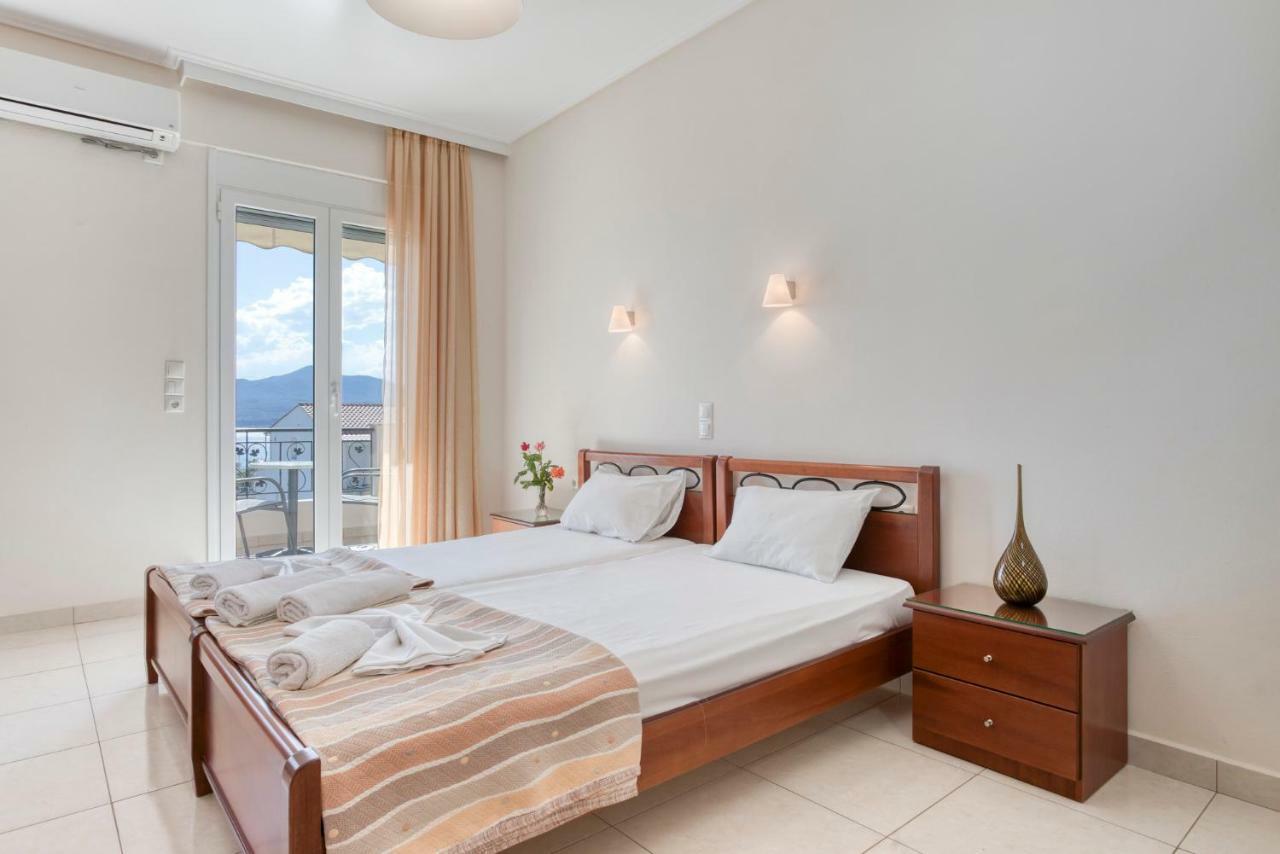 Niovi Luxury Apartments Лутра-Эдипсу Экстерьер фото