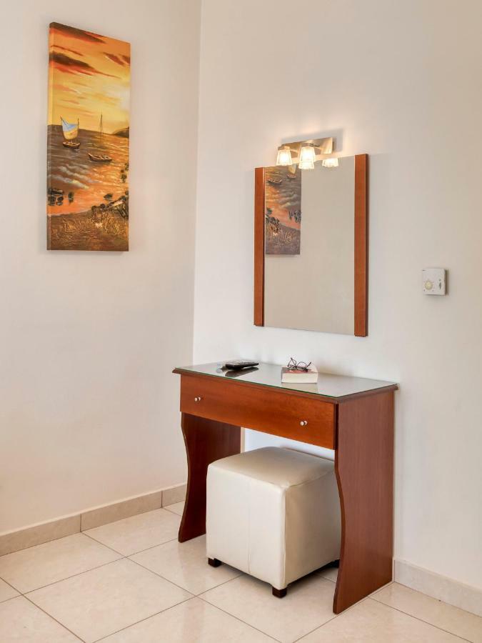 Niovi Luxury Apartments Лутра-Эдипсу Экстерьер фото